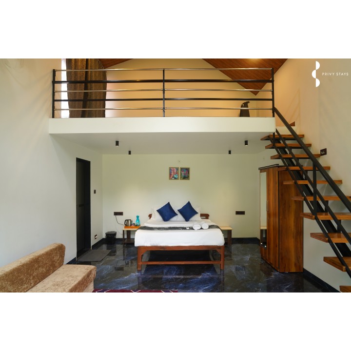 Cozy Couple Room